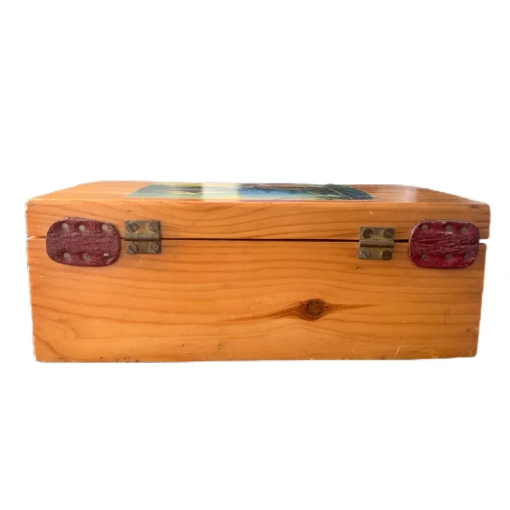 Vintage Crystal Cave PA A Chest of Pine for A Friend of Mine Souvenir Box Style